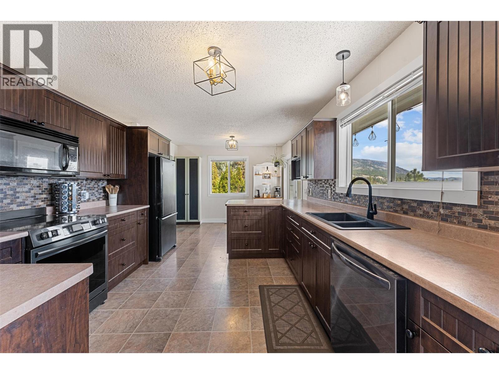 Residential in West Kelowna 4