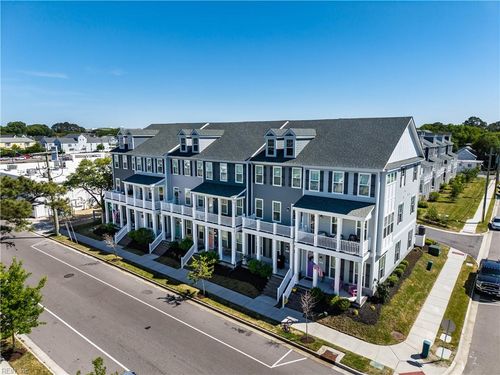 4109 Pleasant Ave, Norfolk, VA, 23518-1621 | Card Image