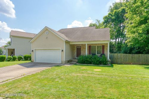 4704 Peach Meadow Dr, Louisville, KY, 40218-4779 | Card Image