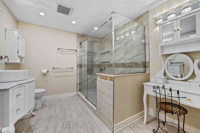 3676 Rebstock Rd, House other with 5 bedrooms, 4 bathrooms and 13 parking in Crystal Beach ON | Image 27