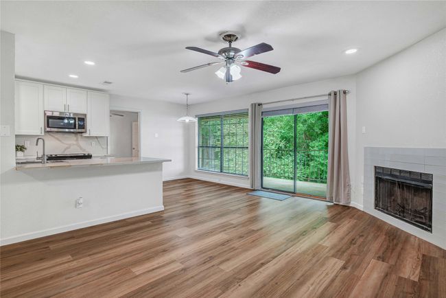 APT-203 - 4452 Chaha Rd, Condo with 2 bedrooms, 2 bathrooms and null parking in Garland TX | Image 8