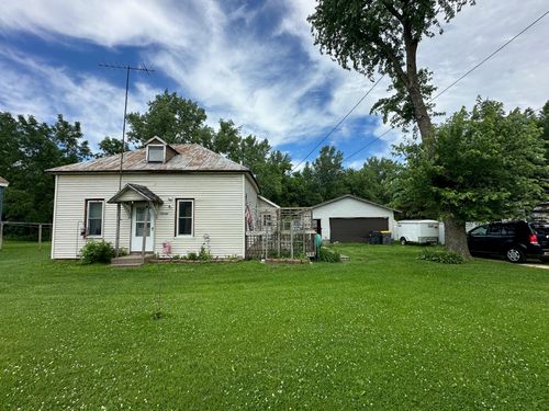 20162 W Mill Rd, Galesville, WI, 54630-7292 | Card Image
