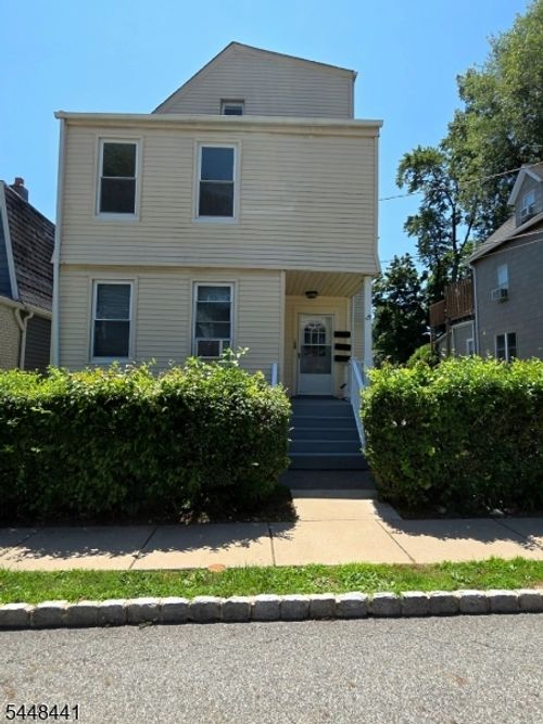 2-23 Tichenor Pl, Montclair, NJ, 07042-2428 | Card Image