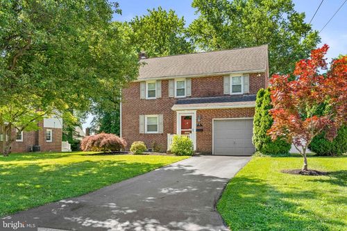 318 Cleveland Ave, Talleyville, DE, 19803-2571 | Card Image
