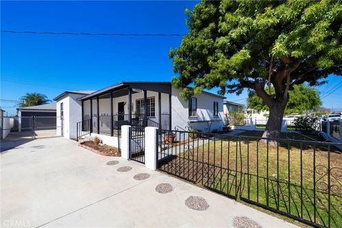 15613 Thornlake Ave, Norwalk, CA, 90650-6766 | Card Image