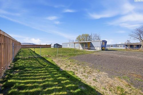 unit-19-31404 E Kennedy Rd, Benton City, WA, 99320-6519 | Card Image
