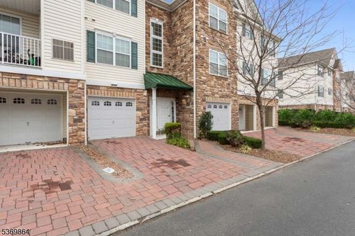 25 Rosewood Ave, Springfield, NJ, 07081-4206 | Card Image