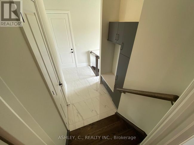 48 William Crisp Dr, House other with 4 bedrooms, 4 bathrooms and 12 parking in Alton ON | Image 8