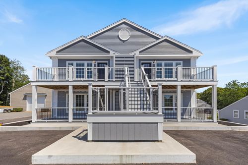 4-112 W Main St, Hyannis, MA, 02601-3706 | Card Image