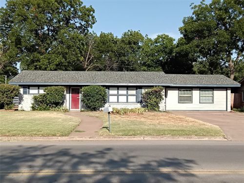 1710 S Willis St, Abilene, TX, 79605-5046 | Card Image