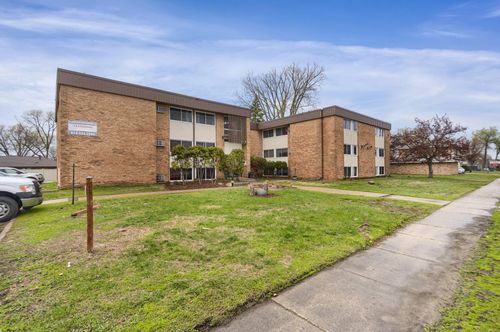 7444 Cedar Ave S, Richfield, MN, 55423-4661 | Card Image