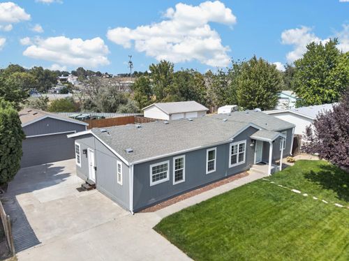 2426 S Dennis St, Kennewick, WA, 99337 | Card Image