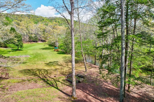 33 Spruce Dr, Home with 3 bedrooms, 3 bathrooms and null parking in Suches GA | Image 44