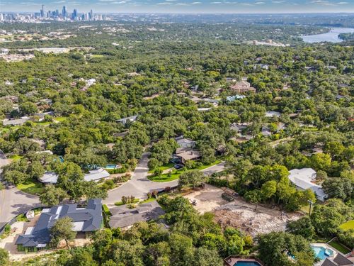 4616 Crestway Dr, Austin, TX, 78731-5204 | Card Image