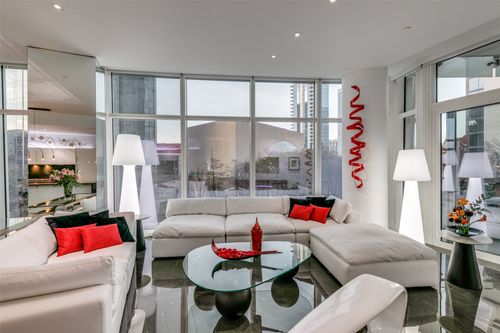 apt-202-1918 Olive St, Dallas, TX, 75201-2267 | Card Image