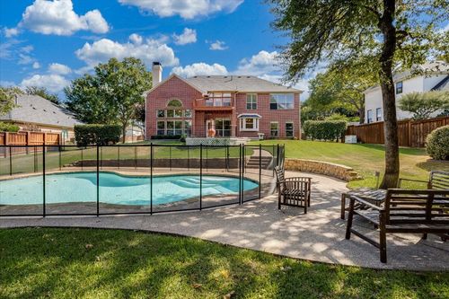 3012 Northview Dr, Grapevine, TX, 76051-6324 | Card Image
