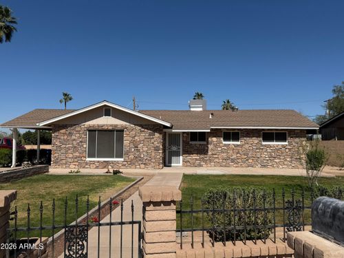2 E Piedmont Rd, Phoenix, AZ, 85042-8357 | Card Image