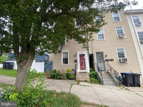 238 E 6th Ave, CONSHOHOCKEN, PA, 19428-1719 | Card Image