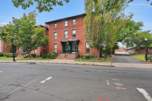 apt-102-64 Morris St, Hartford, CT, 06114-1070 | Card Image