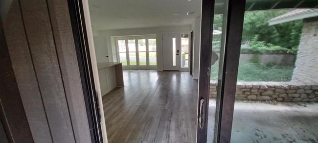 2101 Vanderbilt Ln, House other with 3 bedrooms, 2 bathrooms and null parking in Austin TX | Image 31