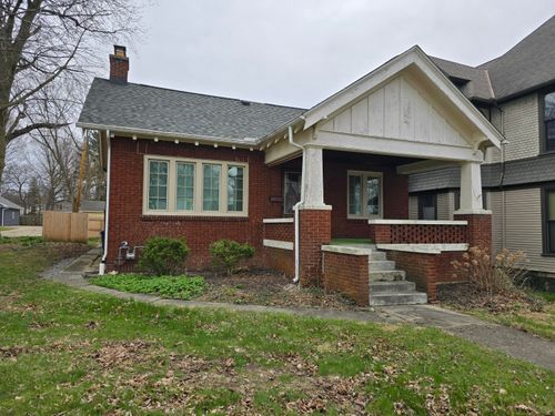 404 N Madriver St, Bellefontaine, OH, 43311-2213 | Card Image