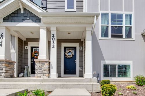 2032 Yellowstone Boulevard, Mundelein, IL, 60060 | Card Image
