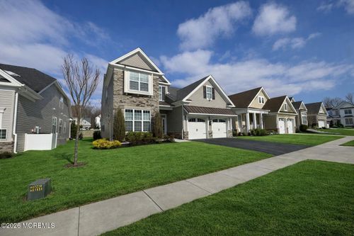 39 Flagstone Ct, Freehold, NJ, 07728-4431 | Card Image