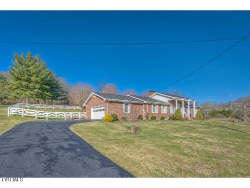 328 Lawndale Dr, Bristol, VA, 24201-1702 | Card Image