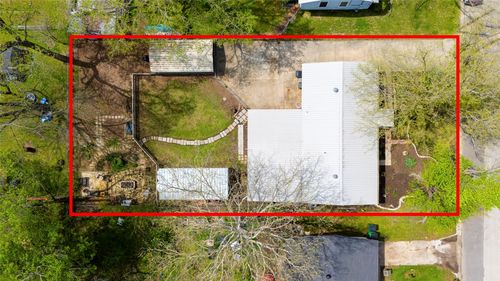 610 Walter Rd, Gainesville, TX, 76240-2149 | Card Image