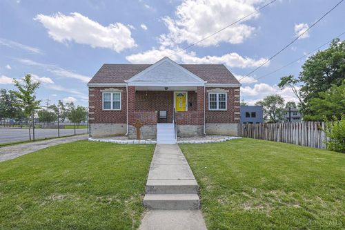 4217 Linden Ave, Cincinnati, OH, 45236 | Card Image
