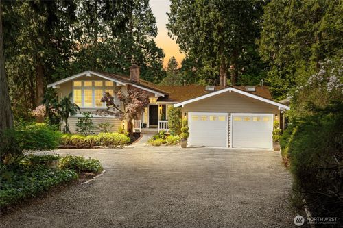 23122 35th Ave Se, Bothell, WA, 98021-8914 | Card Image