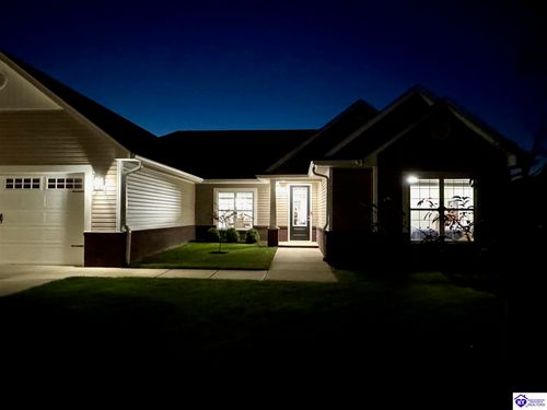 101 Mount Moriah Blvd, Rineyville, KY, 40162-8619 | Card Image