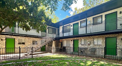 apt-c-2711 Hemphill Park, Austin, TX, 78705-4114 | Card Image