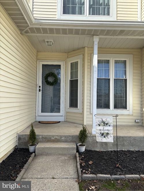 1103 Meadows Dr, WILLIAMSTOWN, NJ, 08094-3132 | Card Image