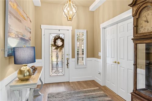89 Hampton Cir, Bluffton, SC, 29909-5012 | Card Image