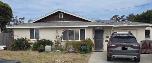 821 Oak Ct, Port Hueneme, CA, 93041-2631 | Card Image