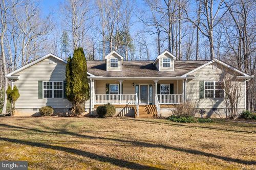 15546 Covey, AMISSVILLE, VA, 20106 | Card Image