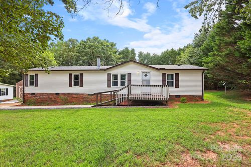 2915 Grace View Pl, Granite Falls, NC, 28630-9512 | Card Image