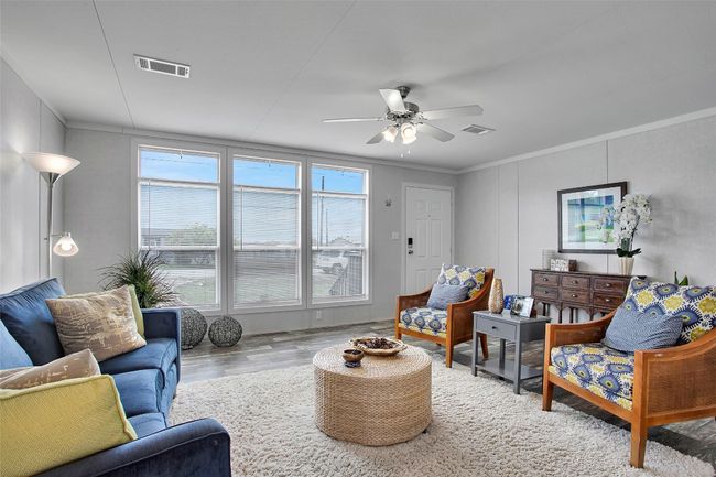 Living area | Image 8