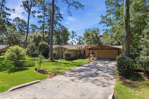 706 Golden Bear Lane, Houston, TX, 77339 | Card Image