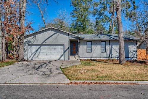 8204 13th Rd, GAINESVILLE, FL, 32607-3327 | Card Image