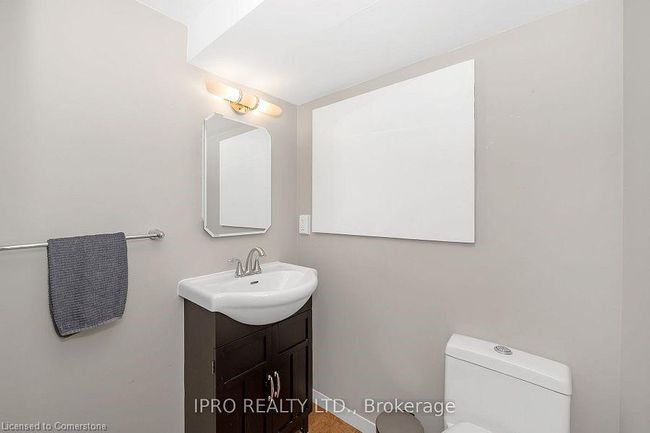 64 Hahn Ave, House other with 3 bedrooms, 2 bathrooms and 3 parking in Cambridge ON | Image 28