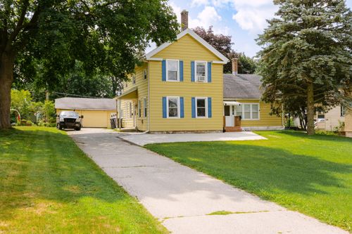 821 Eastern Ave, Plymouth, WI, 53073-1916 | Card Image