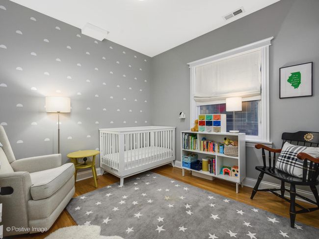 APT-3 - 456 Briar Pl, Home with 3 bedrooms, 2 bathrooms and null parking in CHICAGO IL | Image 19