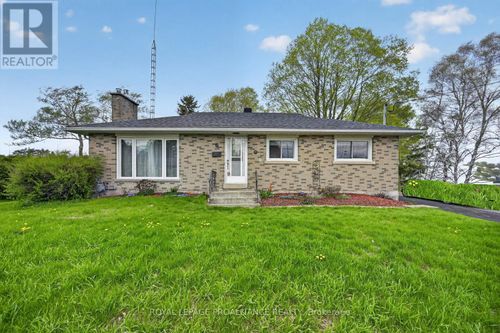 6 Robert Rd, Prescott, ON, K0E1T0 | Card Image