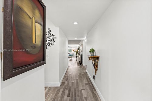 apt-202-10400 Nw 30th Ct, Sunrise, FL, 33322-2018 | Card Image