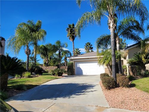 25540 Turfwood, Menifee, CA, 92585 | Card Image