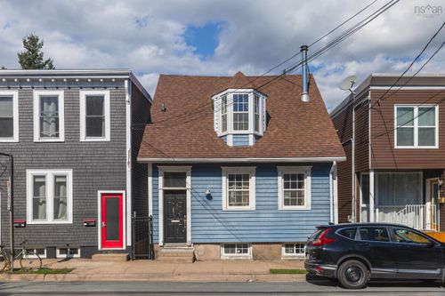 2355 Creighton St, Halifax, NS, B3K3R8 | Card Image