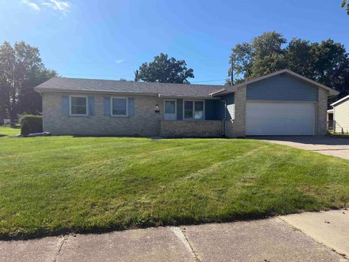 2109 Chochtimar Trl, Fort Wayne, IN, 46808-1828 | Card Image