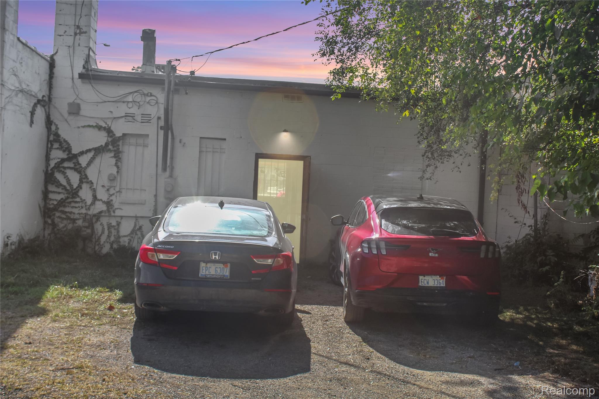 Commercial Sale in Detroit 5